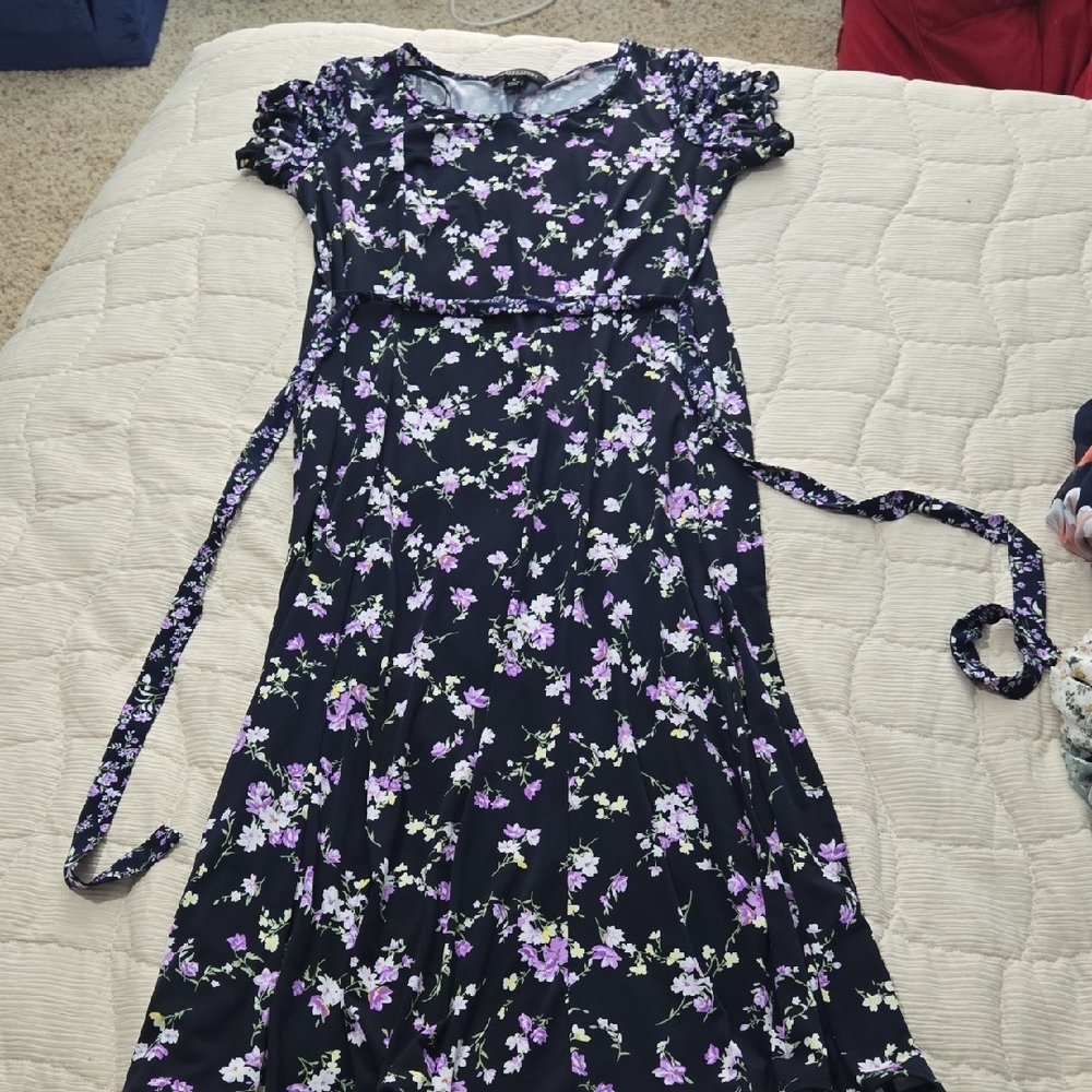 Perceptions Black Dress with Lavender and White Floral Print - Picture 4 of 8
